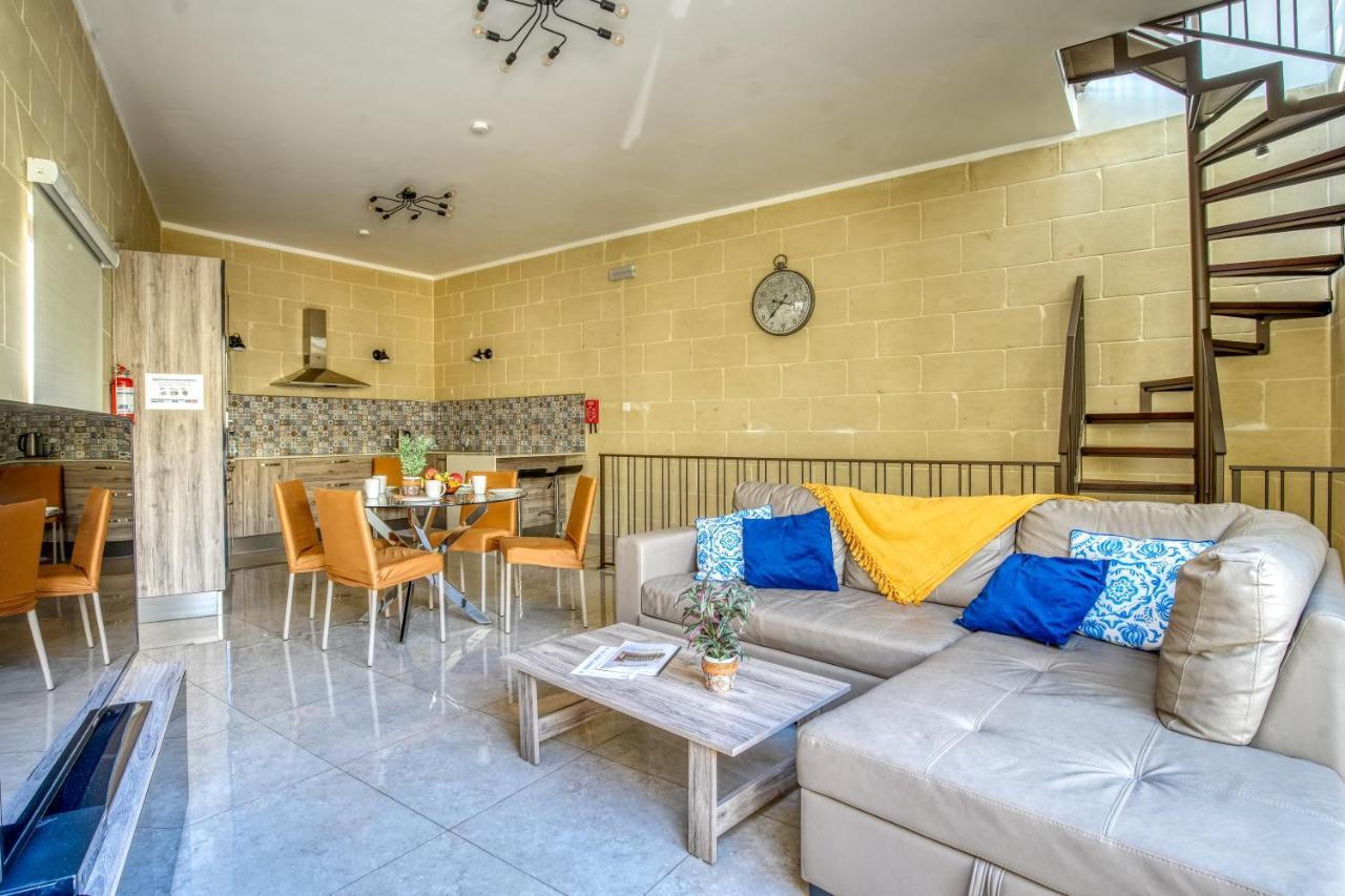Narcisa - Luxury 3Br Traditional House With Pool, Cinema & Hot Tub Xagħra Dış mekan fotoğraf